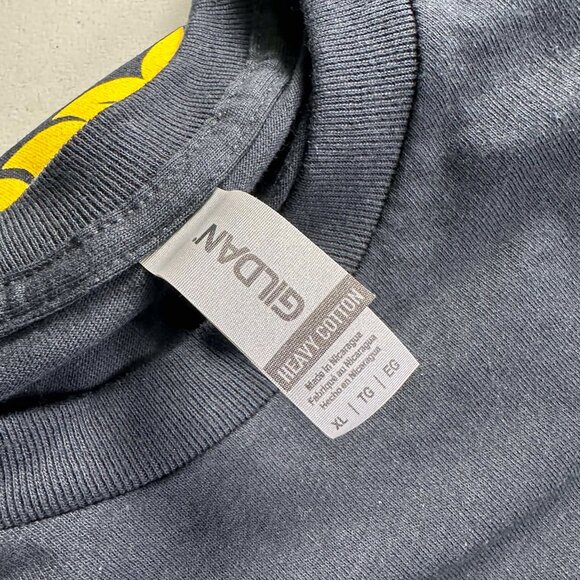 All Time Low Long Sleeve Merch Modern Love's A Beautiful Disaster Size XL - Picture 3 of 3